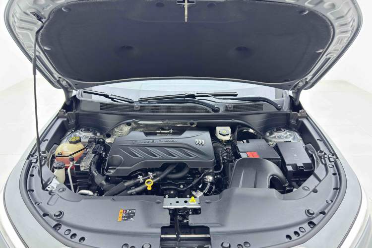 Used Buick Envista 2022 1.5T Smart Edition Interior 4