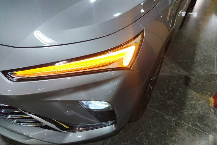 Used Buick Envista 2022 1.5T Smart Edition Left Front Headlight