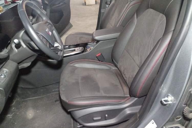 Used Buick Envista 2022 1.5T GS Fuel-Efficient Version Left Front Seat