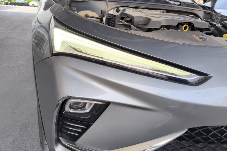 Used Buick Envista 2022 1.5T GS Fuel-Efficient Version Right Front Headlight