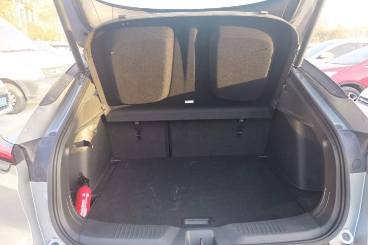 Used Buick Envista 2022 1.5T GS Fuel-Efficient Version Trunk