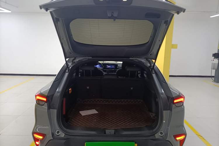 Used Buick Envista 2022 1.5T Smart Edition Trunk