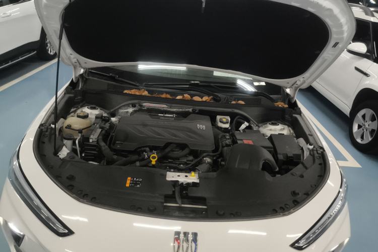 Used Buick Envista 2022 1.5T GS Trendy Ignition Edition Engine Bay