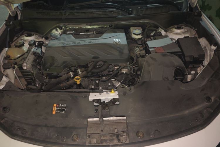 Used Buick Envista 2022 1.5T Smart Edition Engine Bay