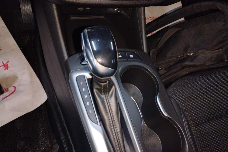 Used Buick Envista 2022 1.5T Enjoyment Edition Gear Lever