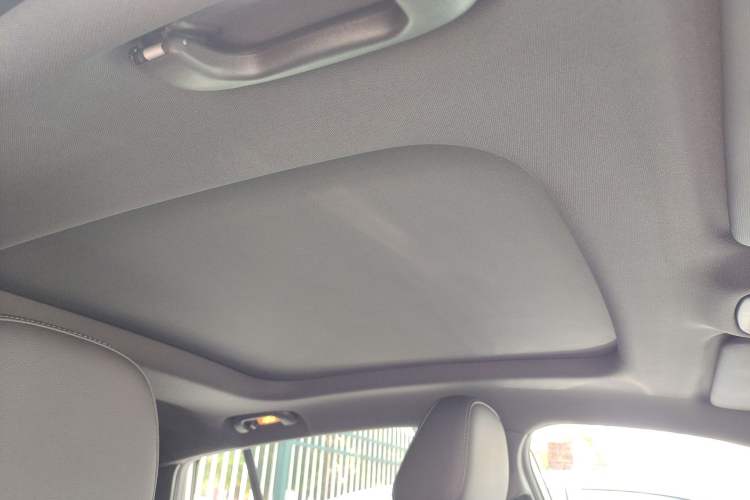 Used Buick Envista 2022 1.5T Smart Edition Headliner