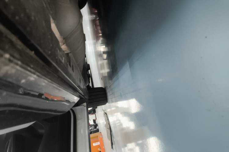 Used Buick Envista 2022 1.5T GS Trendy Ignition Edition Left Side Sill