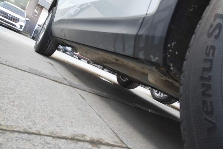 Used Buick Envista 2022 1.5T Enjoyment Edition Right Side Sill