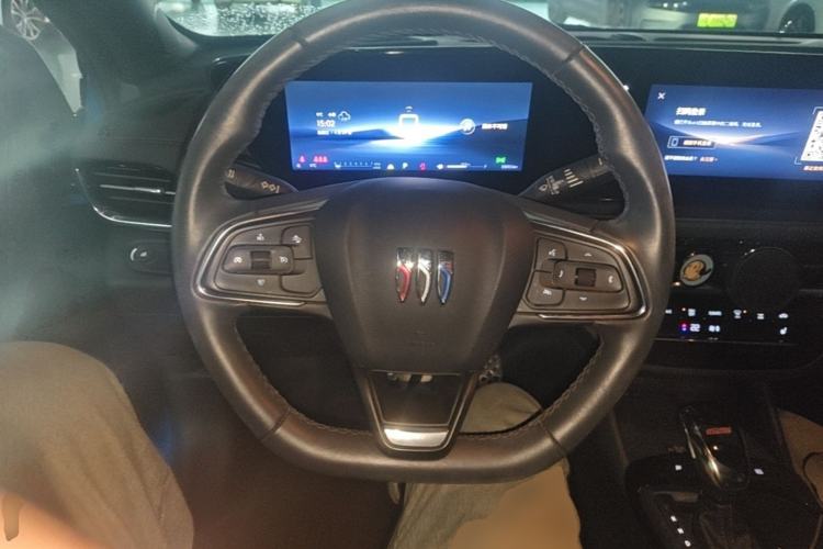 Used Buick Envista 2022 1.5T GS Fuel-Efficient Version Steering Wheel