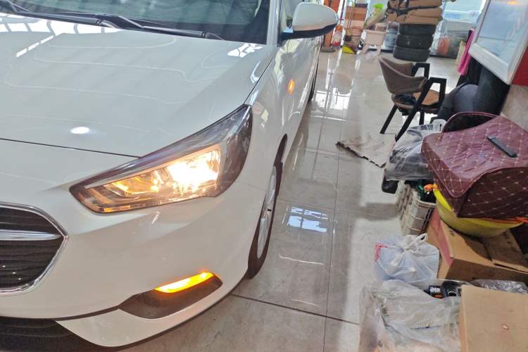 Used Buick Excelle 2020 15N CVT Elite Edition Left Front Headlight
