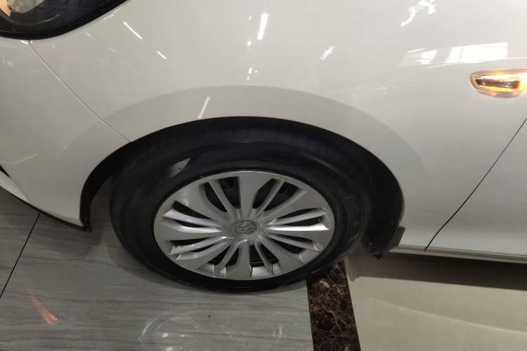 Used Buick Excelle 2020 15N CVT Elite Edition Left Front Wheel Hub