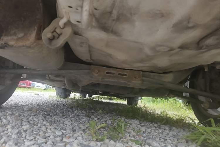 Used Buick Excelle 2004 1.6 Manual Comfort Edition Chassis Rear