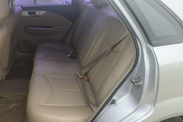Used Buick Excelle 2004 1.6 Manual Comfort Edition Left Rear Seat