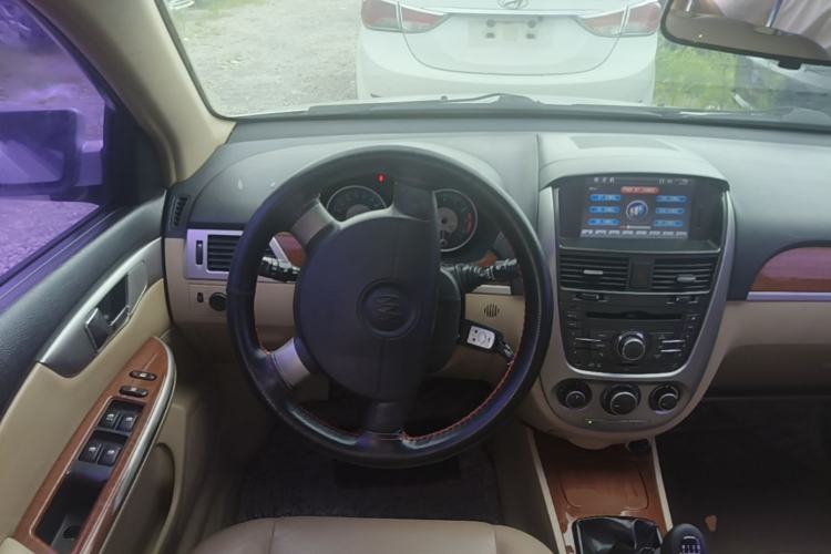 Used Buick Excelle 2004 1.6 Manual Comfort Edition Steering Wheel