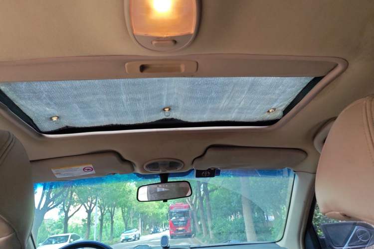 Used Buick Excelle 2005 1.6 Manual Luxury Model Headliner
