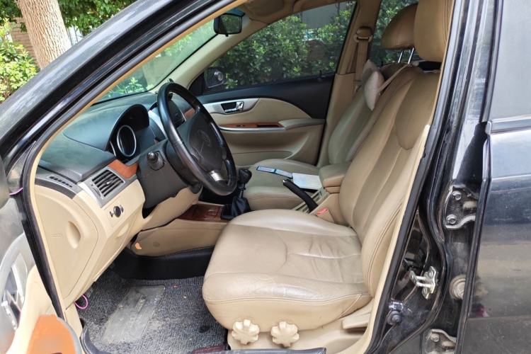 Used Buick Excelle 2005 1.6 Manual Luxury Model Left Front Seat