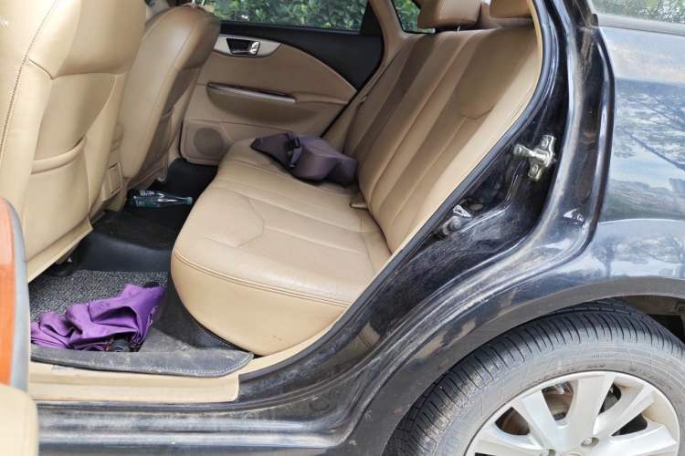 Used Buick Excelle 2005 1.6 Manual Luxury Model Left Rear Seat