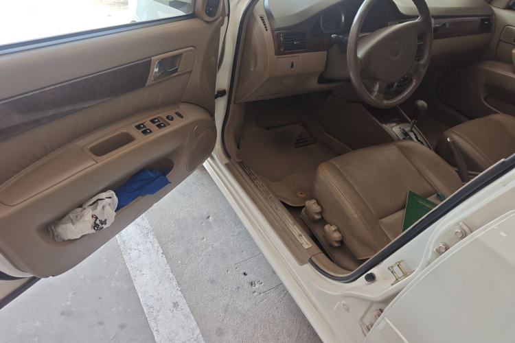 Used Buick Excelle 2005 1.6 Automatic Luxury Model Driver Seat