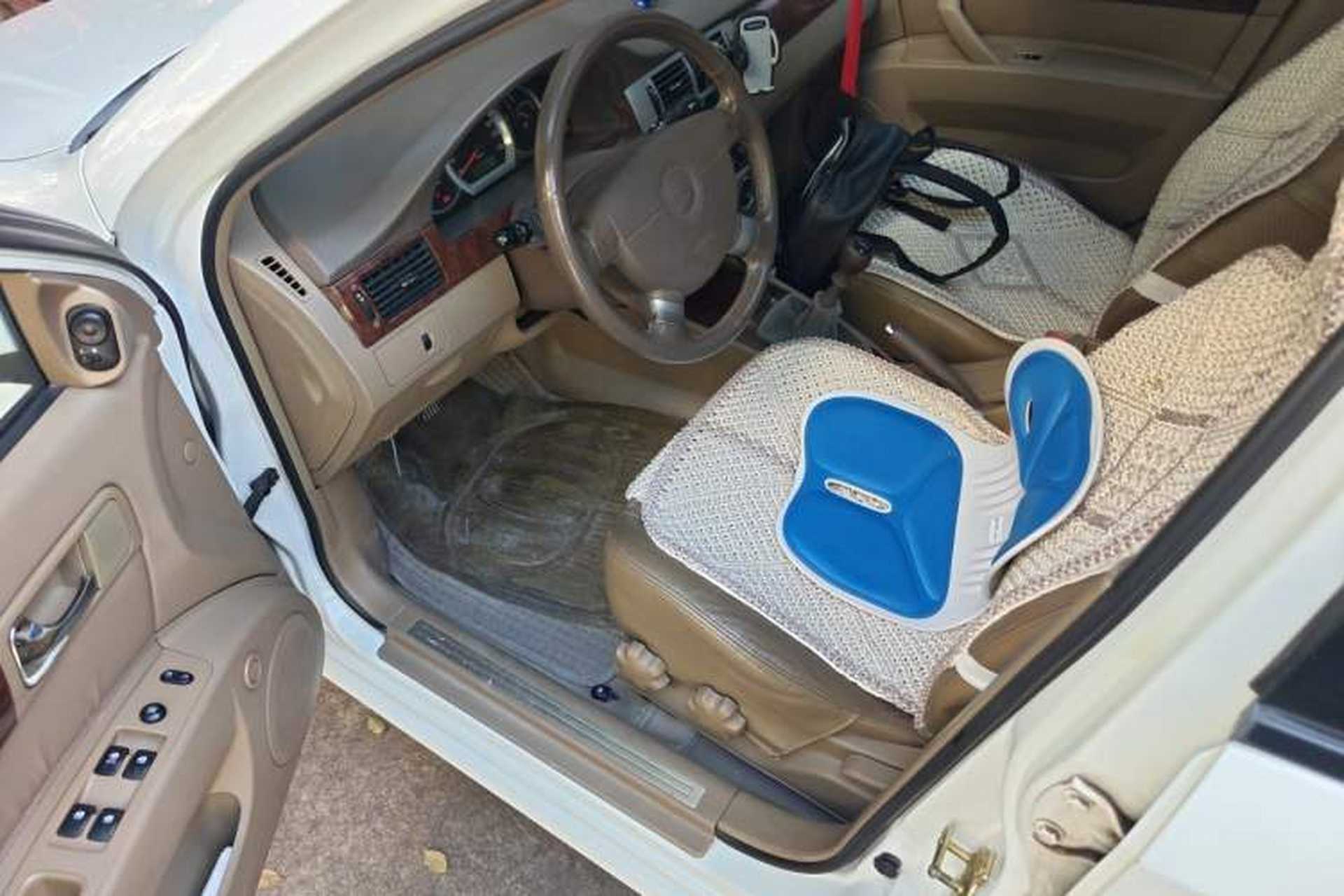 Used Buick Excelle 2005 1.6 Manual Luxury Model Driver Seat