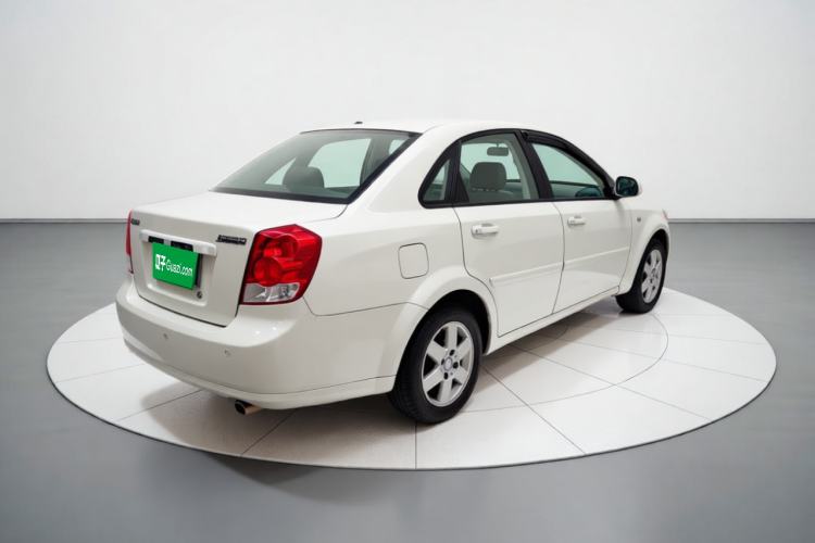 Used Buick Excelle 2005 1.6 Automatic Luxury Model Rear Right 45 Deg