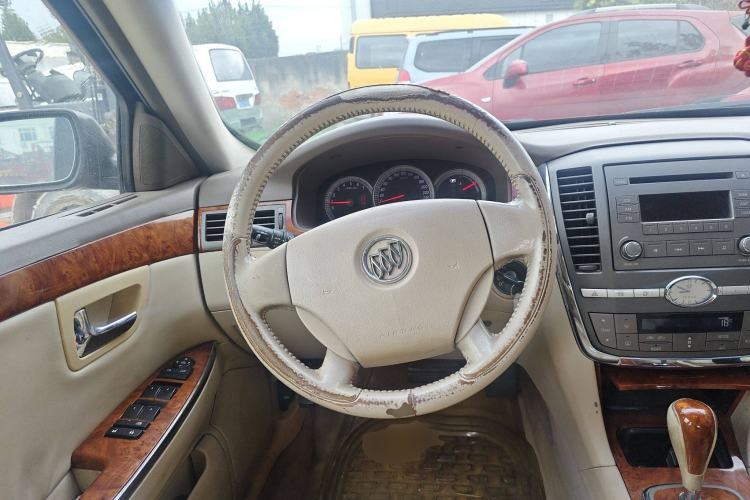Used Buick Excelle 2006 1.6L Automatic Comfort Model Steering Wheel