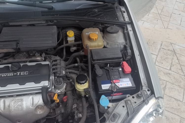 Used Buick Excelle 2007 Touring Edition 1.6L X-AT Engine Bay Left
