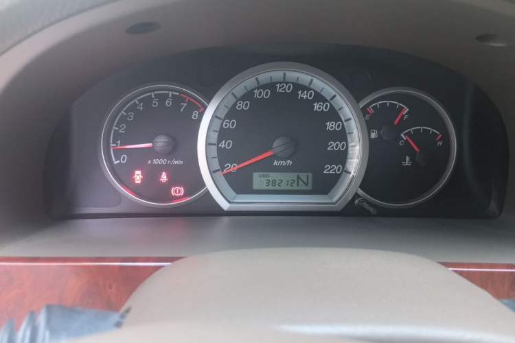 Used Buick Excelle 2007 Touring Edition 1.6L X-AT Instrument Cluster