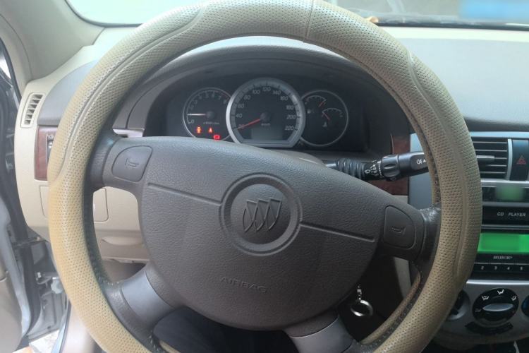 Used Buick Excelle 2007 Touring Edition 1.6L X-AT Steering Wheel