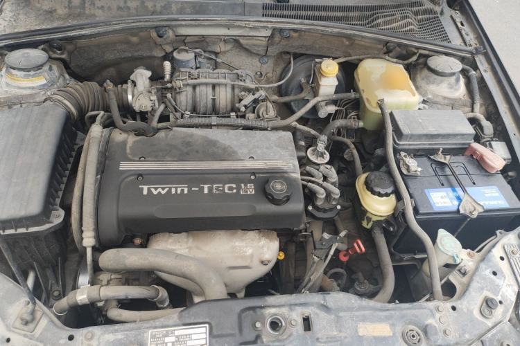 Used Buick Excelle 2008 1.6 LE-AT Engine Bay