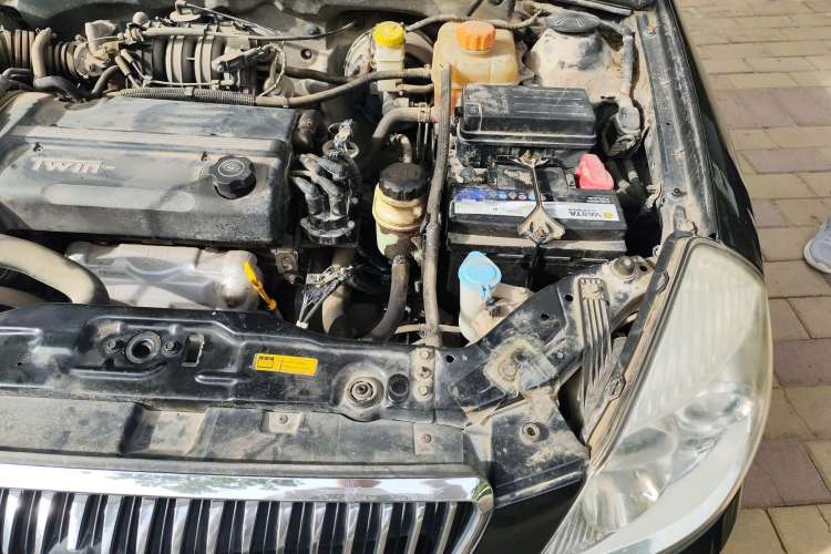 Used Buick Excelle 2008 1.6 LE-MT Engine Bay Left