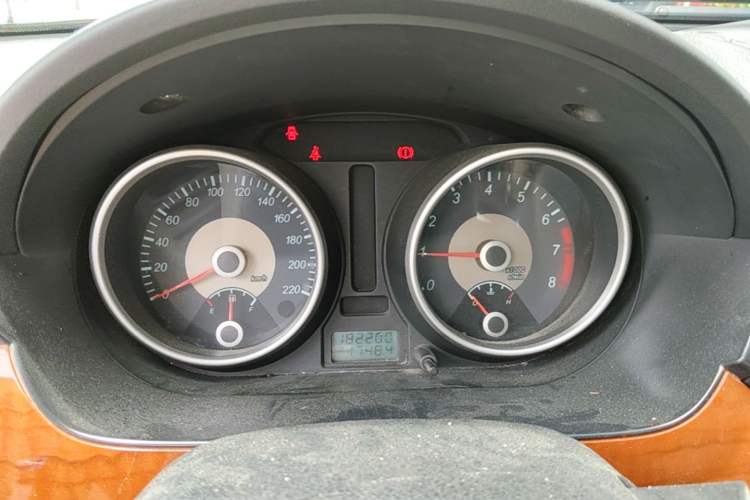 Used Buick Excelle 2008 1.6 LE-MT Instrument Cluster
