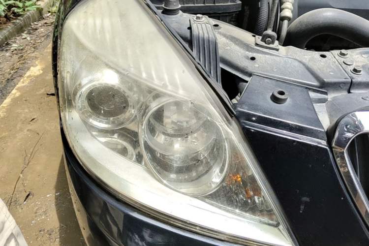 Used Buick Excelle 2008 1.6 LE-MT Right Front Headlight