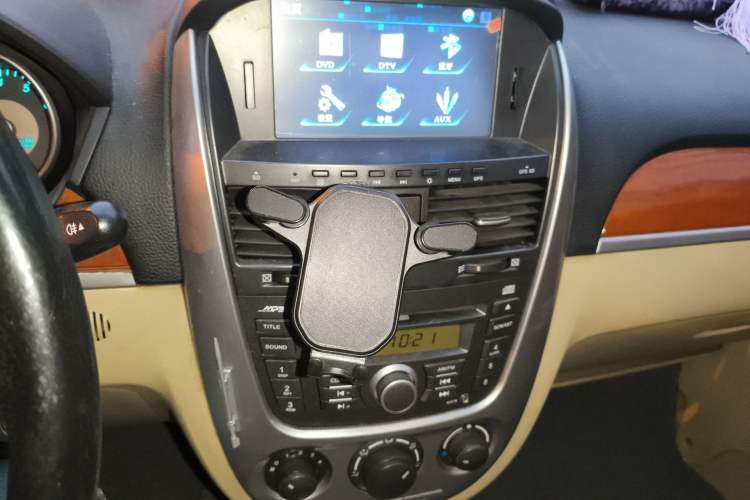Used Buick Excelle 2008 1.6 LE-AT Navigation Audio And AC Panel