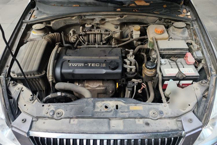 Used Buick Excelle 2008 1.6 LE-AT Engine Bay