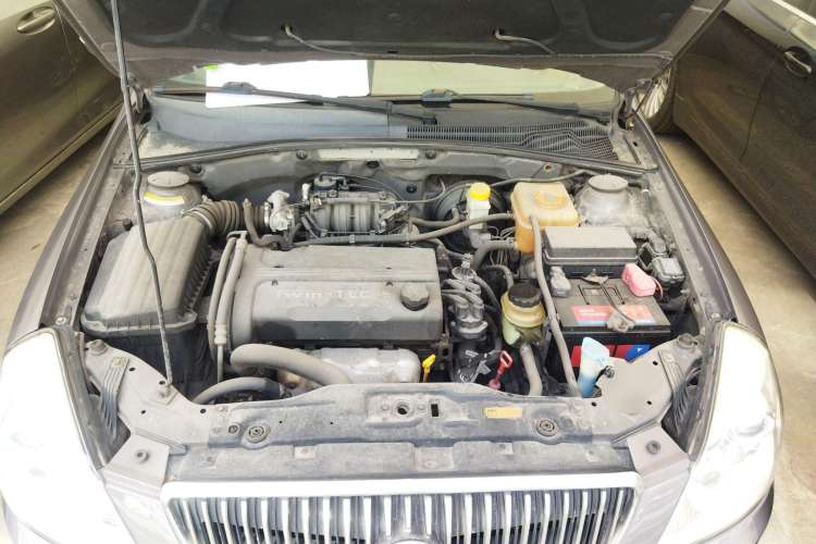 Used Buick Excelle 2008 1.6 LE-AT Engine Bay