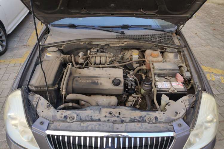 Used Buick Excelle 2008 1.6 LE-AT Engine Bay