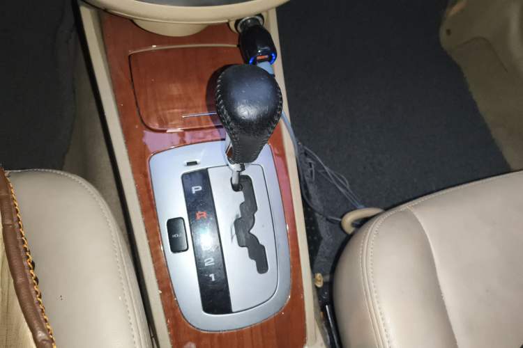 Used Buick Excelle 2008 1.6 LE-AT Navigation Gear Lever