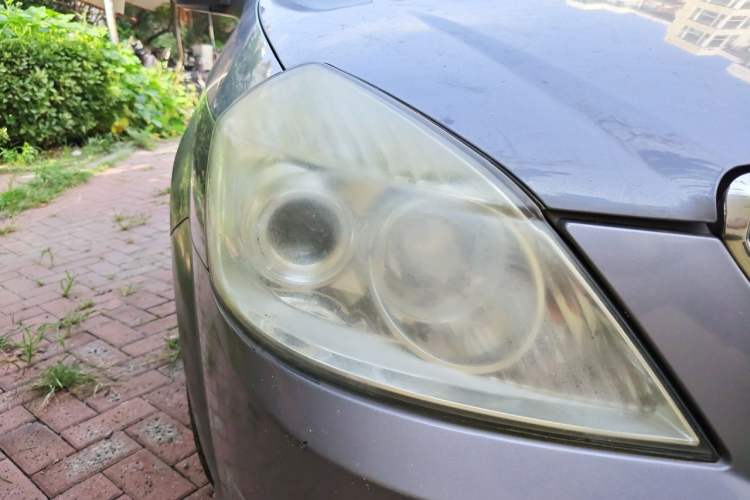 Used Buick Excelle 2008 1.6 LE-MT Right Front Headlight