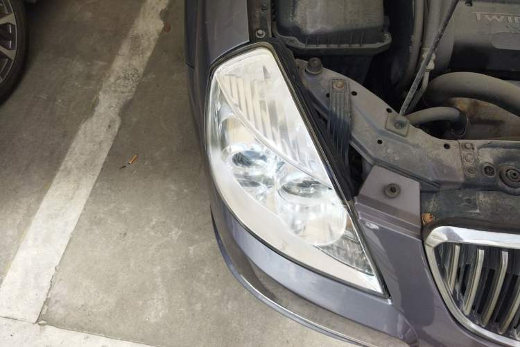 Used Buick Excelle 2008 1.6 LE-AT Right Front Headlight