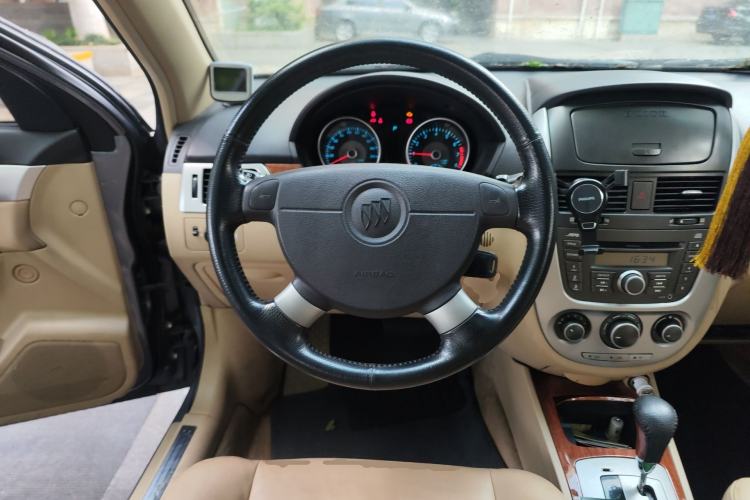 Used Buick Excelle 2008 1.6 LE-AT Steering Wheel