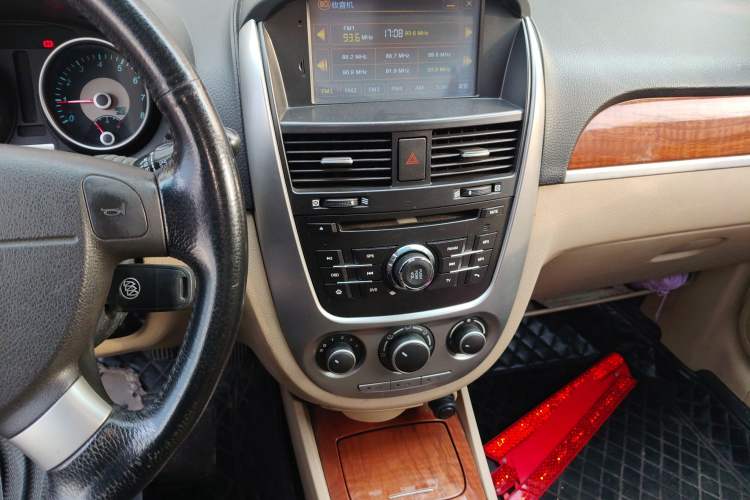 Used Buick Excelle 2008 1.6 LE-MT Navi Audio And AC Panel