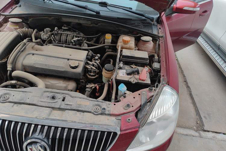 Used Buick Excelle 2008 1.6 LE-AT Engine Bay Left