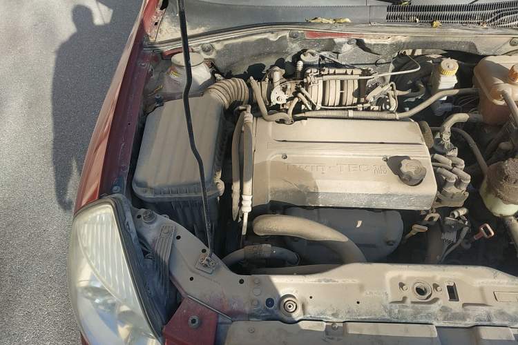 Used Buick Excelle 2008 1.6 LE-AT Engine Bay Right