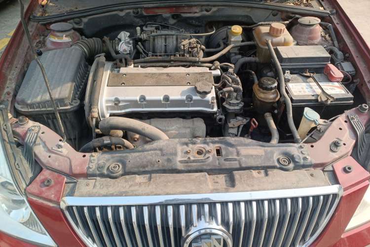 Used Buick Excelle 2008 1.6 LE-AT Engine Bay