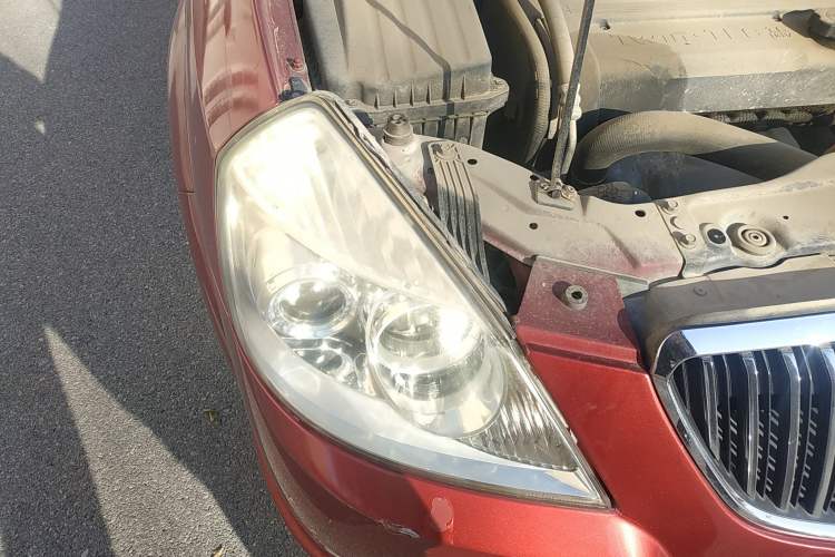 Used Buick Excelle 2008 1.6 LE-AT Right Front Headlight