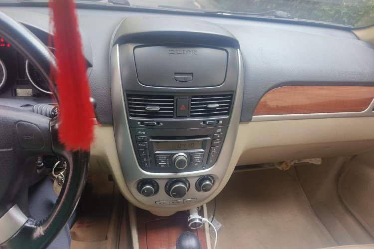 Used Buick Excelle 2008 1.6 LE-AT Audio And AC Panel