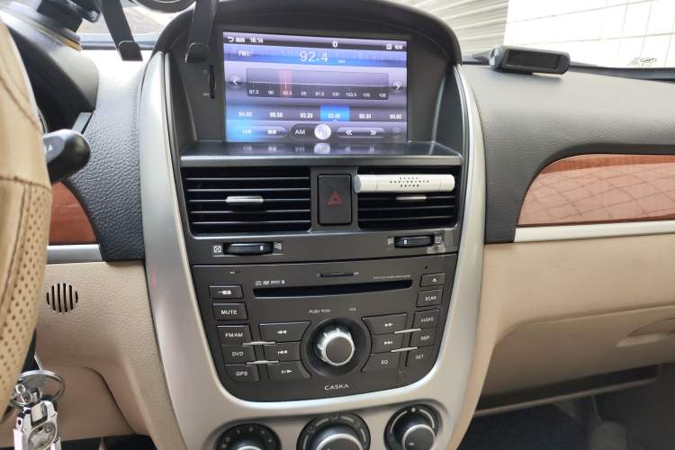 Used Buick Excelle 2008 1.6 LE-AT Audio And AC Panel