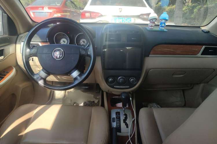 Used Buick Excelle 2008 1.6 LE-AT Center Console