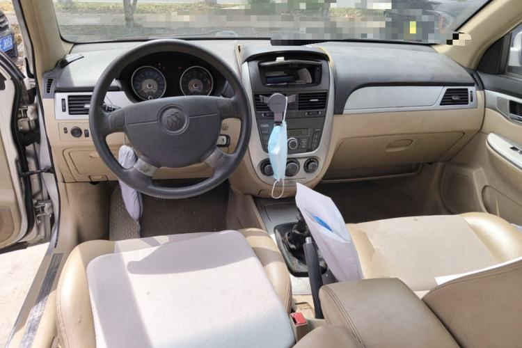 Used Buick Excelle 2008 1.6 LE-MT Center Console