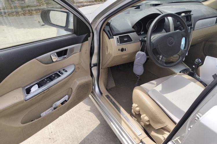 Used Buick Excelle 2008 1.6 LE-MT Driver Seat